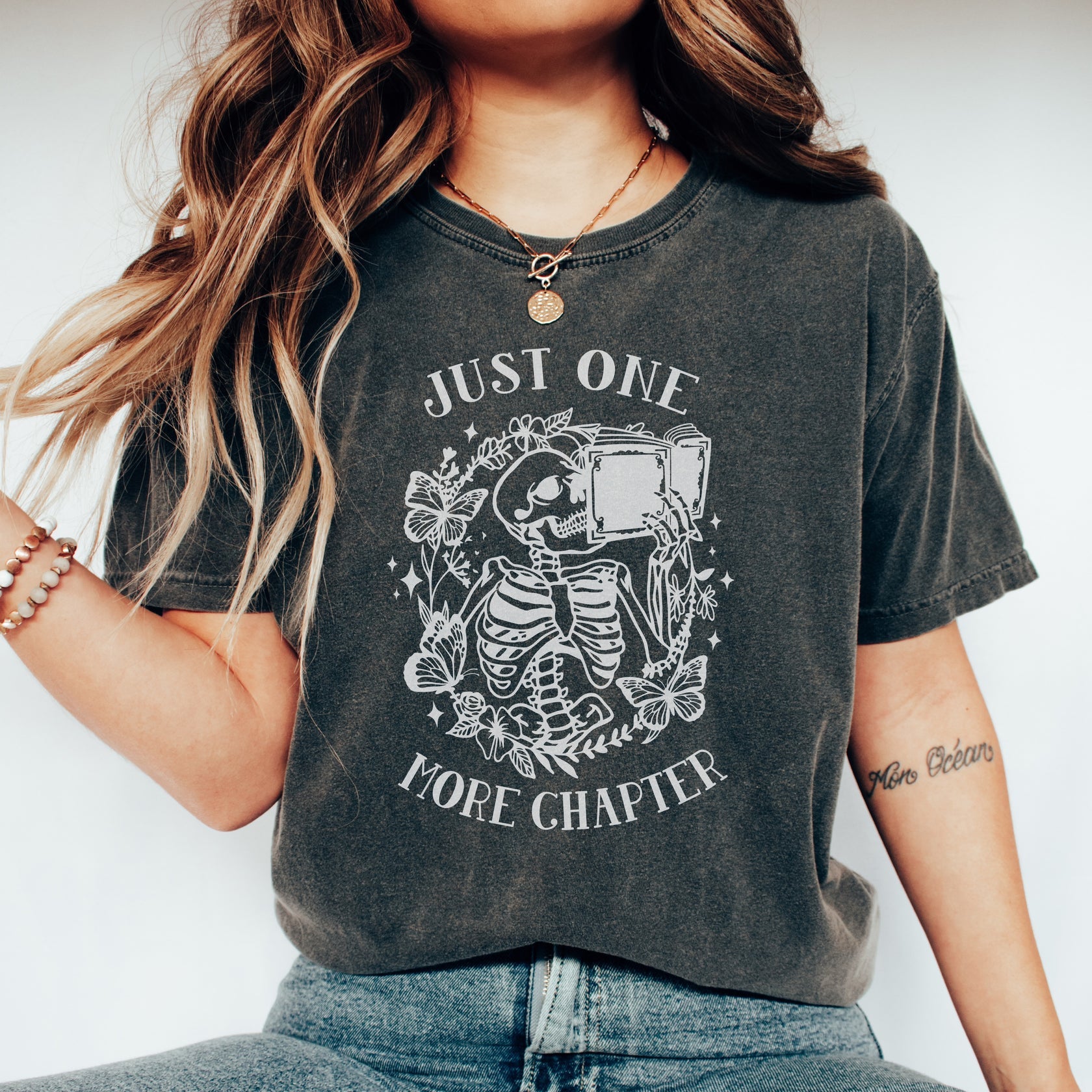 *LAST ONE* Just One More Chapter Graphic Tee
