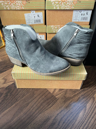 Very G Diverse Bootie - Grey